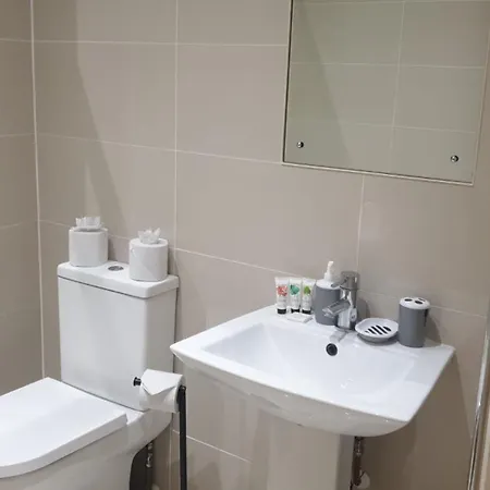 Chic 1Bed Flat In Ipswich, Perfect For Contractors Apartment Exterior photo