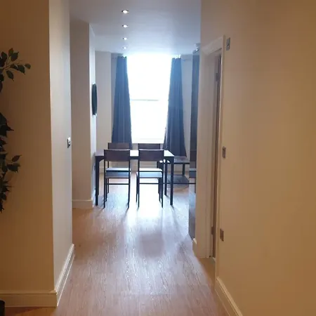 Chic 1Bed Flat In Ipswich, Perfect For Contractors Apartment Exterior photo
